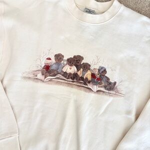 Teddy Bear Vintage White Graphic Crewneck Sweatshirt